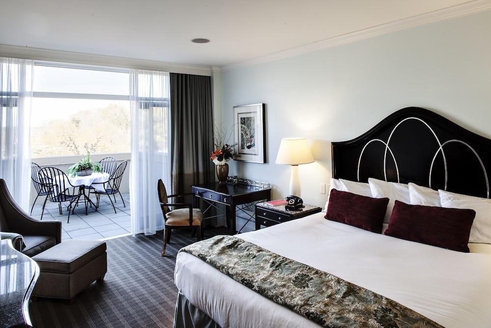 Graduate By Hilton Chapel Hill Hotell Exteriör bild