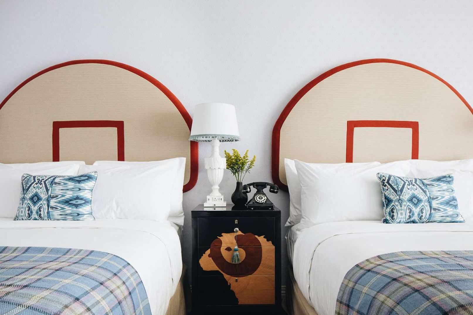 Graduate By Hilton Chapel Hill Hotell Exteriör bild